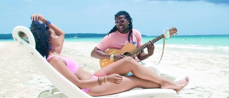 Capture d'écran du clip de Bamba Diaw « Hypnotize »