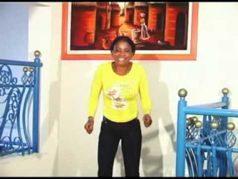 The late Iyabo Osanle was one of a few female Fuji acts. Photo: YouTube