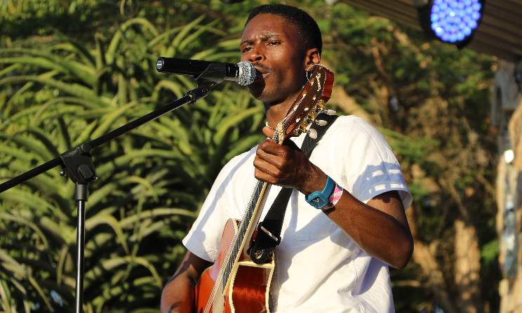 Bongeziwe Mabandla will play the Lyric Theatre this Friday.