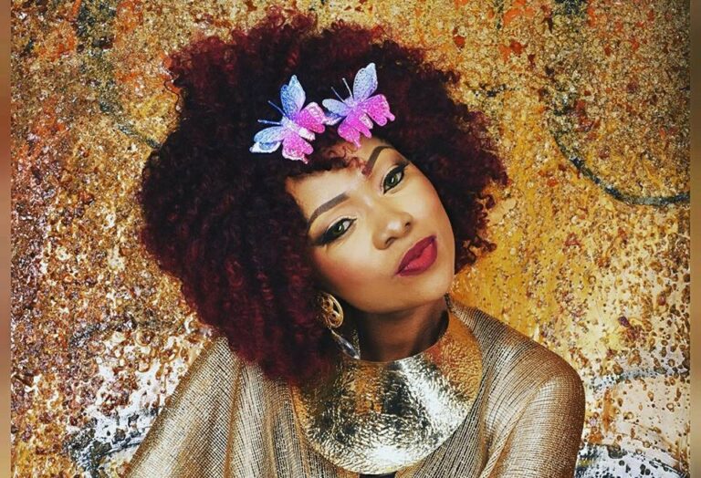 Mani Bella, chanteuse camerounaise de Bikutsi. Photo: DR