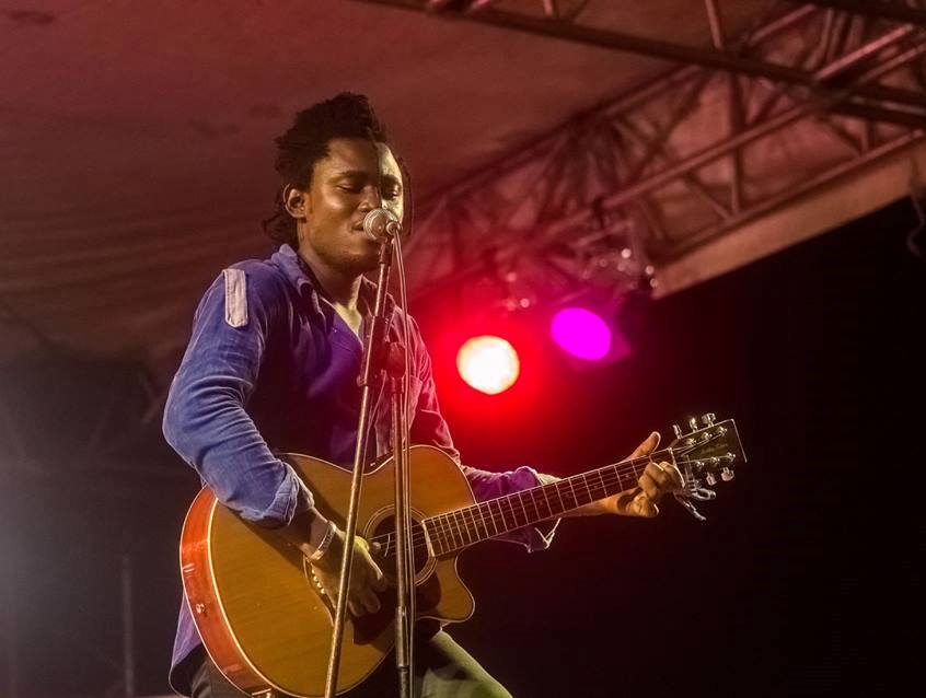 Papy Anza, le chanteur camerounais donnera un concert au Kolatier 2017. Photo: Kam'Art