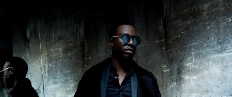 Dadju dévoile son tout premier album intitulé "Gentleman 2.0". Photo: DR