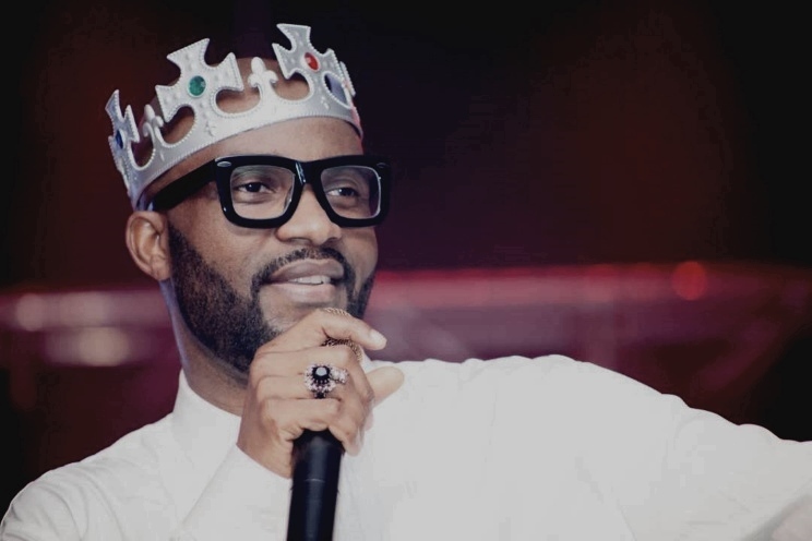 Fally Ipupa (Photo) : Facebook Officiel