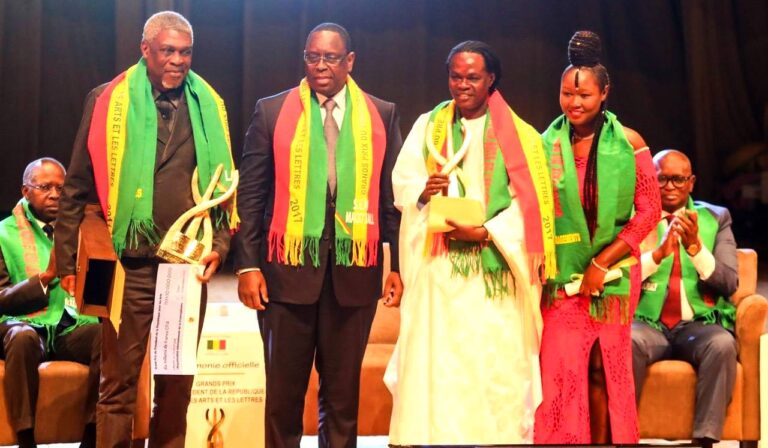 Ousmane William Mbaye, Macky Sall, Baaba Maal et Marema (Photo) : Présidence de la République du Sénégal