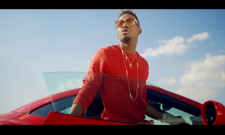 Diamond Platnumz.