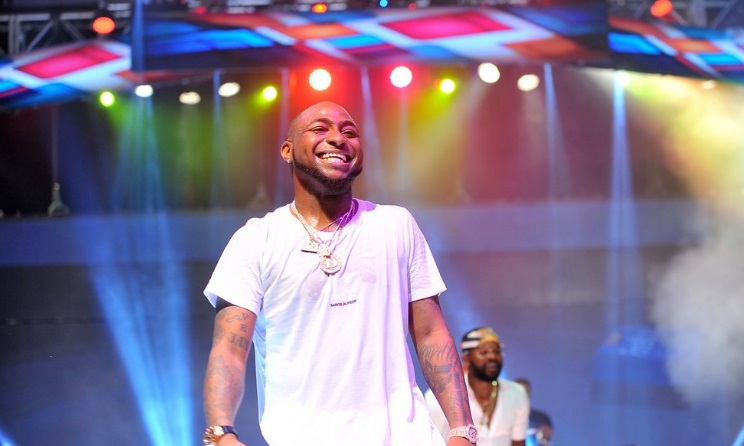 Davido smiles at his 30 Billion concert. Photo: Elziavibestudio