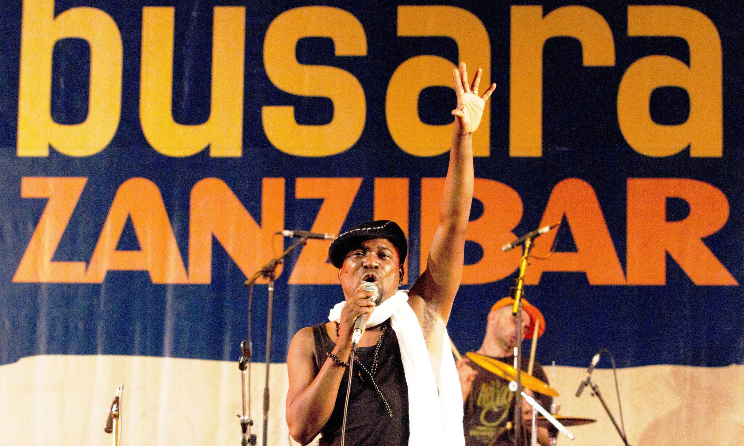 Congolese artist Fredy Massamba performing at Sauti za Busara. Photo: Robin Batista