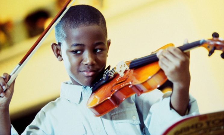 Leçons de violon (Photo) : deamusicandart.com