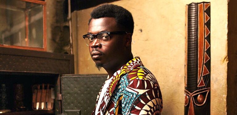 Badi, rappeur belge d'origine congolaise. Source photo: Brukmer magazine.