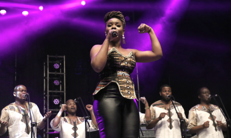 Yemi Alade performed a powerful collaboration with Ladysmith Black Mambazo. Photos: Music In Africa