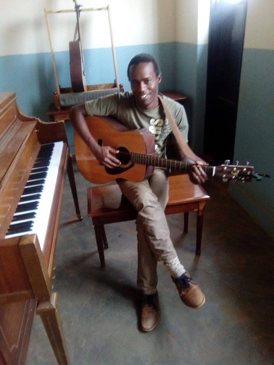 BULALU TONNY