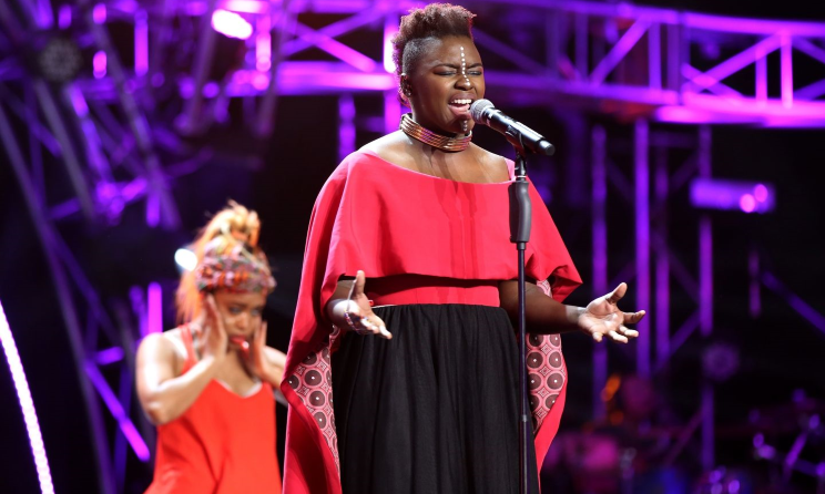 Has Amanda Black found new management or not?