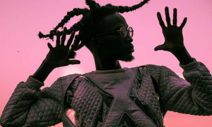 Ibaaku (Photo) : Akumagency.com