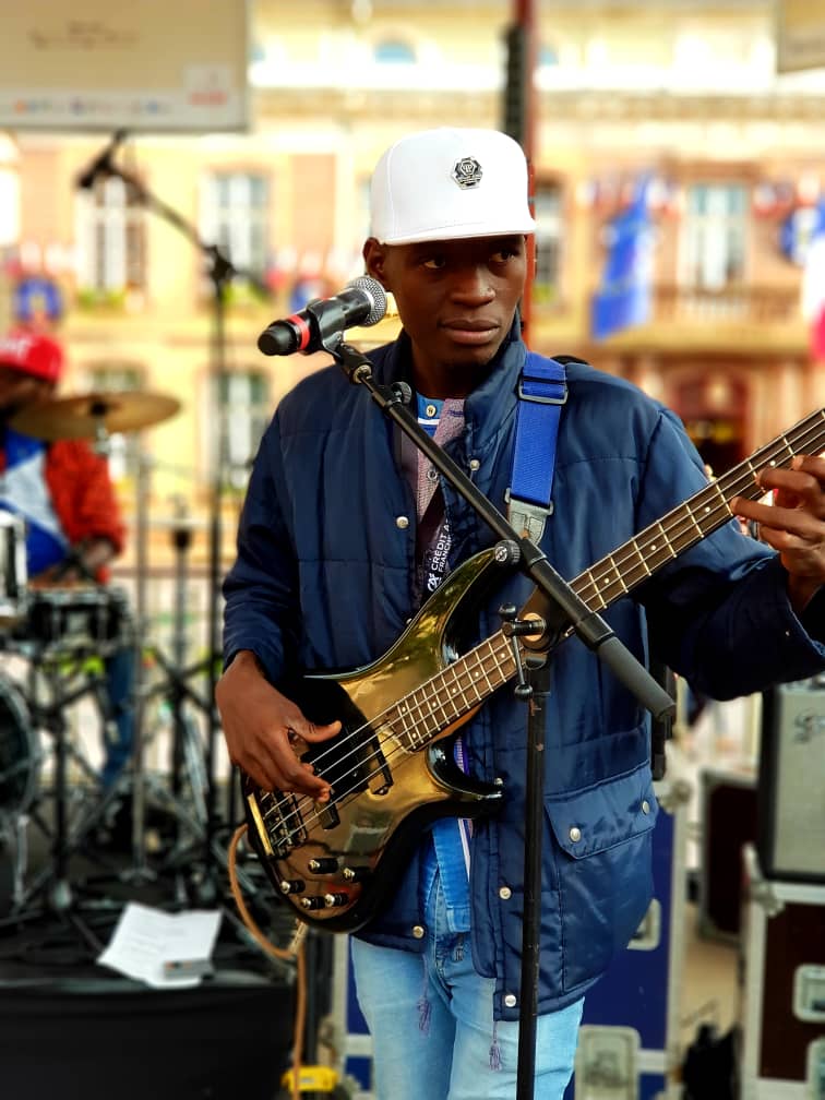 JC bass
