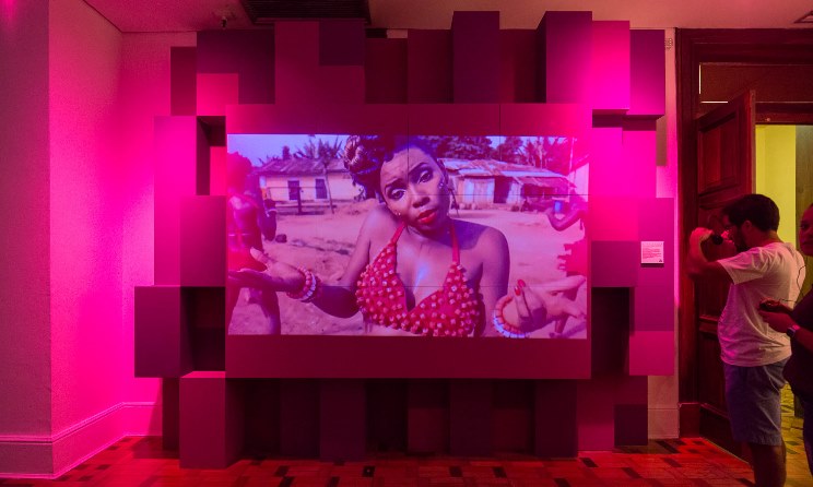 A part of the Ex Africa exhibition in Brazil shows a scene from Yemi Alade's 'Johnny'.