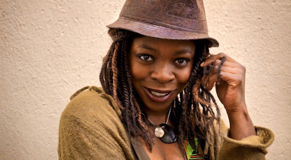 La chanteuse française d'origine camerounaise Princess Erika (Photo) : camerfeeling