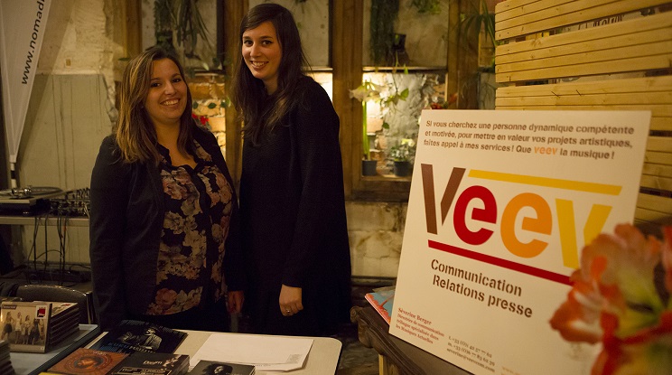 Veev Com recrute un(e) assistant(e) relations presse et communication