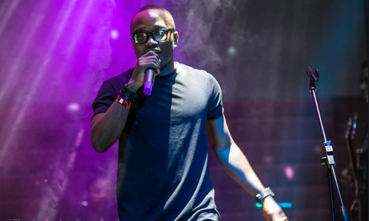 Brymo's third Organised Chaos concert is named after his last album, Oso.