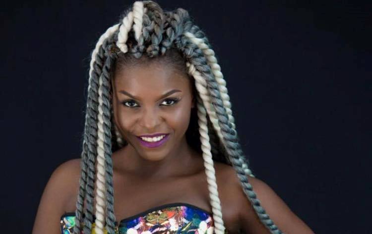 La chanteuse camerounaise d'afropop Daphné. (Photo) : Daphné/Facebook.