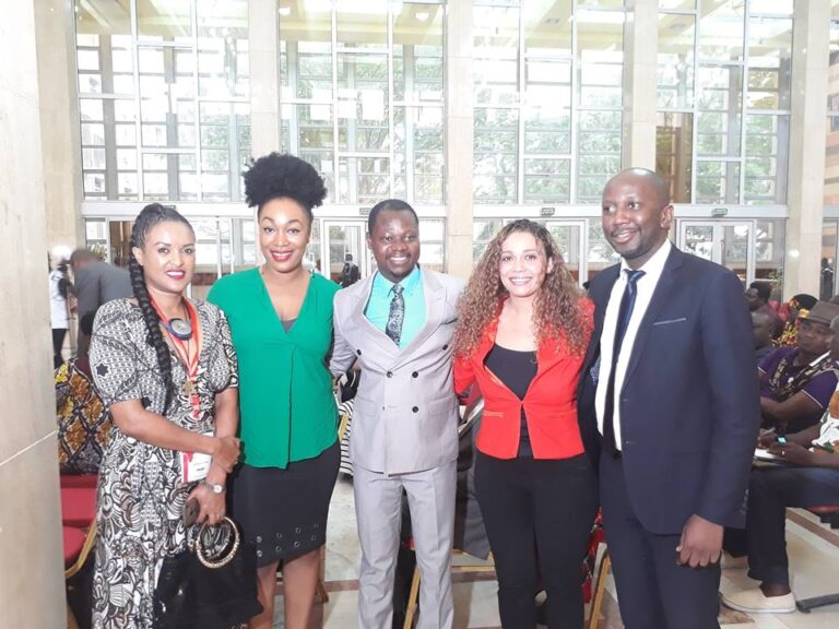Josey à une rencontre de la CISAC à Abidjan (Photo) : Facebook BURIDA
