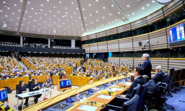 The European Parliament has backed artists to receive more revenue from their works in the digital space.