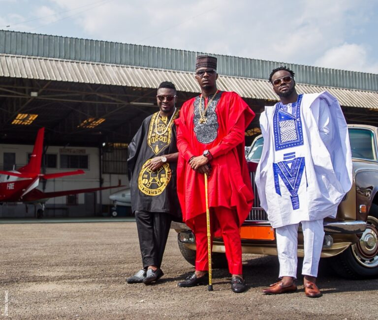 Stanley Enow, Locko et Tzy Panchak. Capture YouTube "My way".