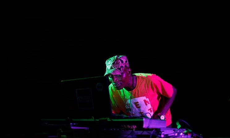 DJ Afrologic performing at Lagos Fotoparty 2017.