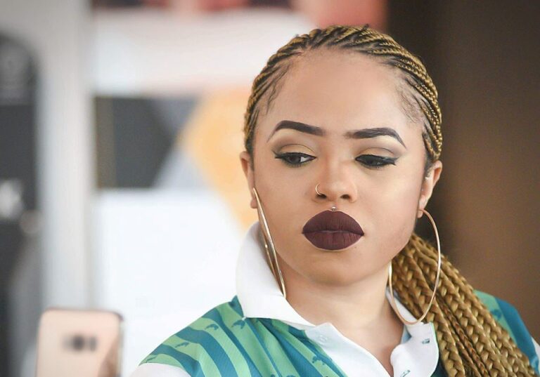 La chanteuse camerounaise Blanche Bailly. (photo) : Blanche Bailly/Facebook.