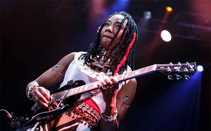 Fatoumata Diawara (Photo) : Facebook Officiel.