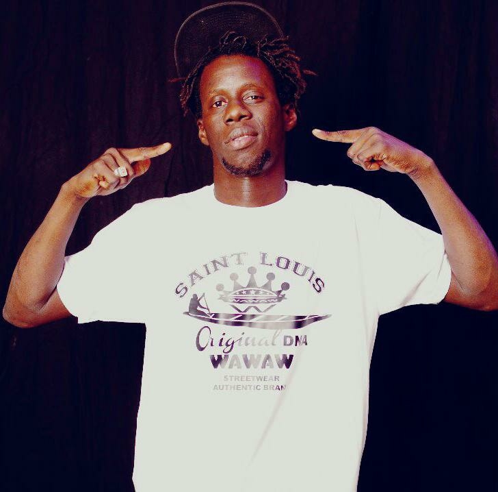 Leuz Diwane G