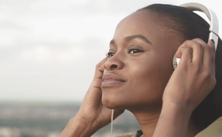 L'accord permet à Boomplay de distribuer le contenu de Warner Music Group en Afrique.