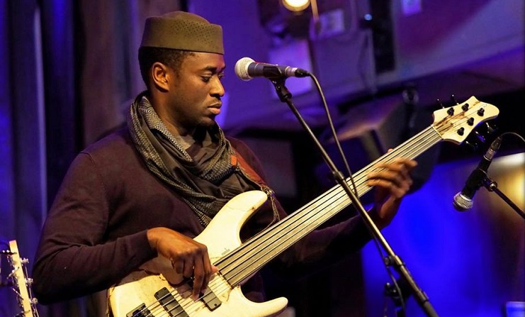 Alune Wade sur scène (Photo) : Facebook Officiel.