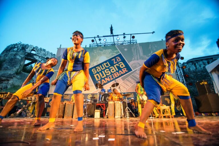 Les artistes africains peuvent actuellement postuler pour se produire au Sauti Za Buzara 2020 (Photo) : mambomagazine.com