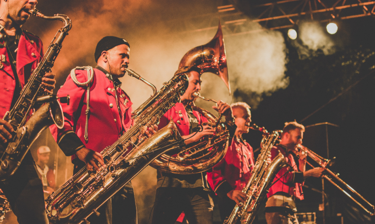Meute performing live. Photo: Jennifer Schmid