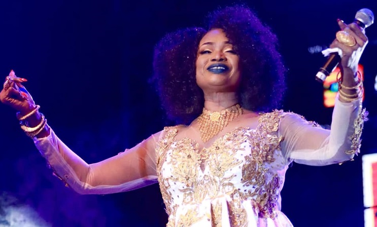 Oumou Sangaré sur la scène du FEMUA 12 (Photo) : Facebook Officiel.