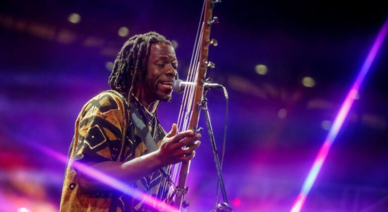 Le musicien malien Harouna Samake est l'un des gagnants de l'International Songwriting Competition 2018 (Photo) : The Spirit of Tengri.