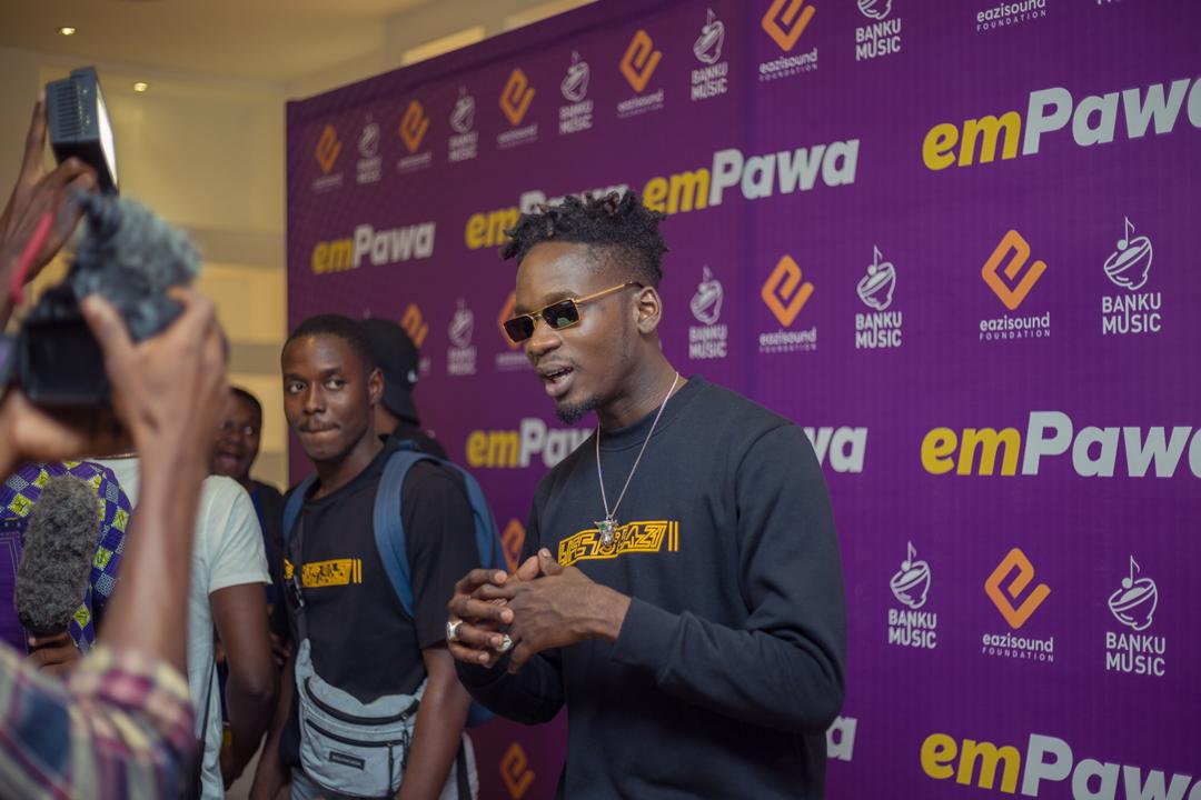 Mr Eazi lors du lancement d'emPawa Africa en 2018 (Photo) : emPawa Africa.