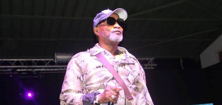 Le chanteur de rumba congolaise Koffi Olomidé.