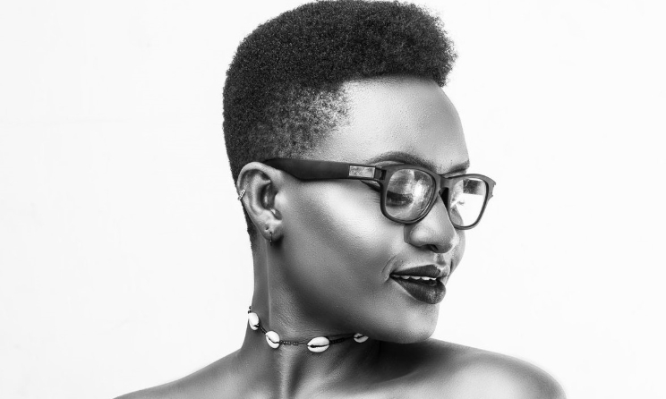 Nigerian Afro-soul singer Maka.