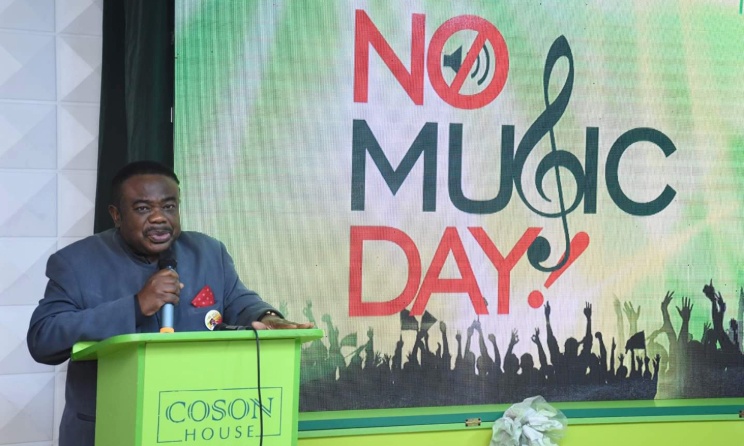 Tony Okoroji speaking during No Music Day at COSON House in Lagos.