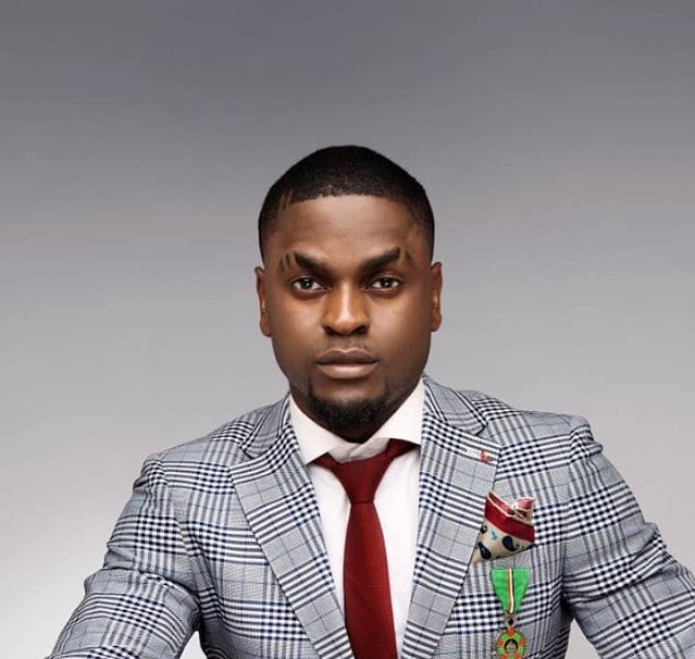 Bebi Philip, l'artiste ivoirien est distribué sur Boomplay.