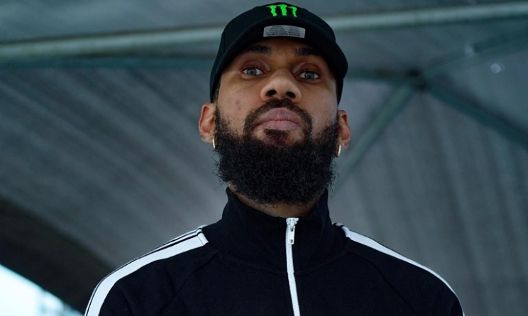Phyno.