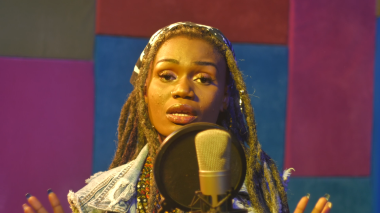 Delicia au studio Class'Chic Music (Photo) : capture d'écran.