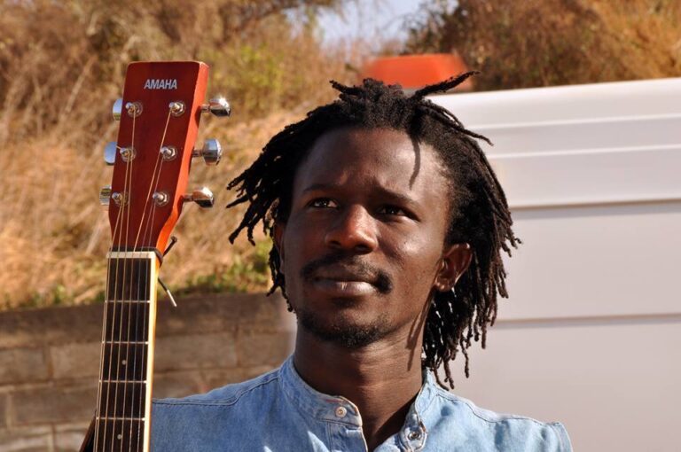 Mamour, leader du Kalima band (Photo) : Facebook Officiel.