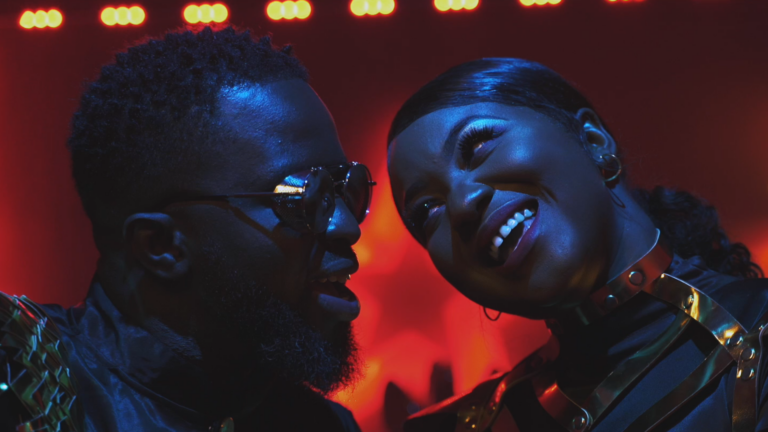 « Wa li nekhoul » est disponible sur YouTube.
