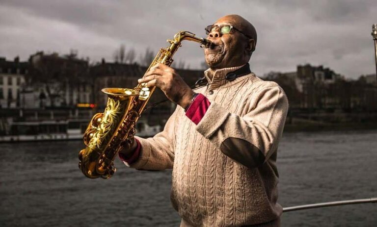 Manu Dibango (Photo) : topvisages.net