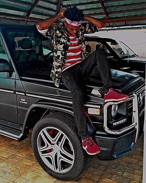 Zyon Machyne