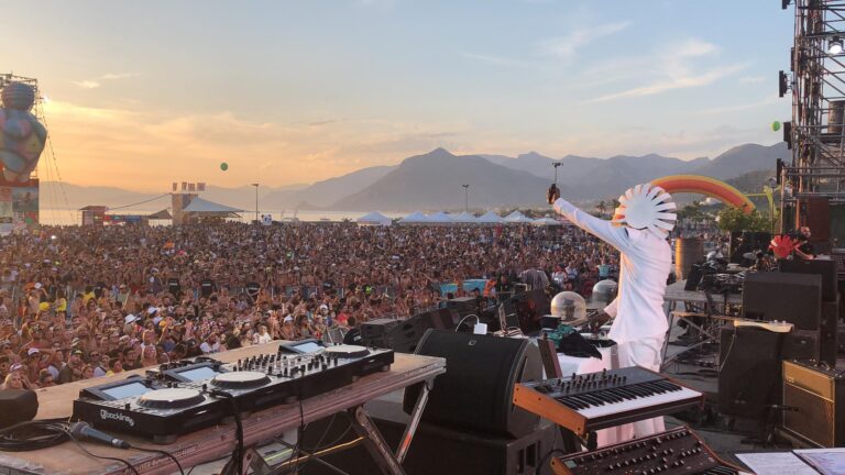 Afrotronix sur scène (Photo) : Facebook Officiel.