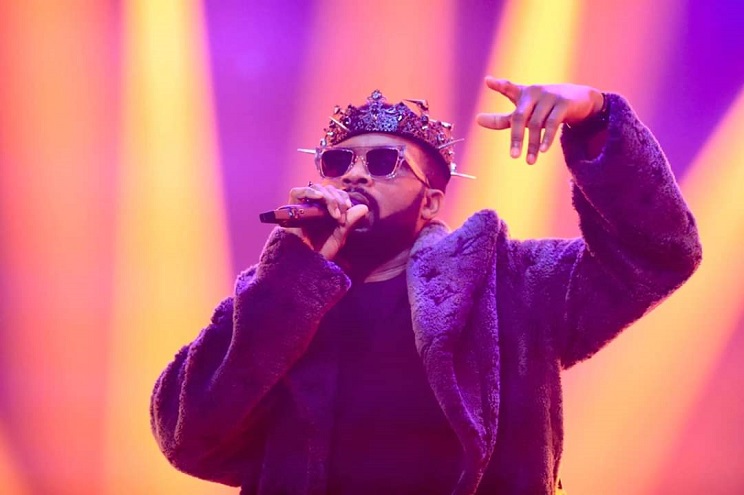 Fally Ipupa lors de son concert à Paris en février. (Photo) : Facebook/Fally Ipupa.