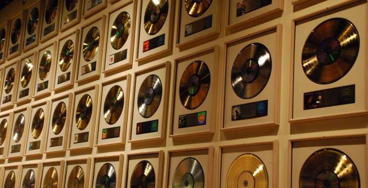 L'industrie mondiale du disque connaît une hausse au premier semestre de 2020.